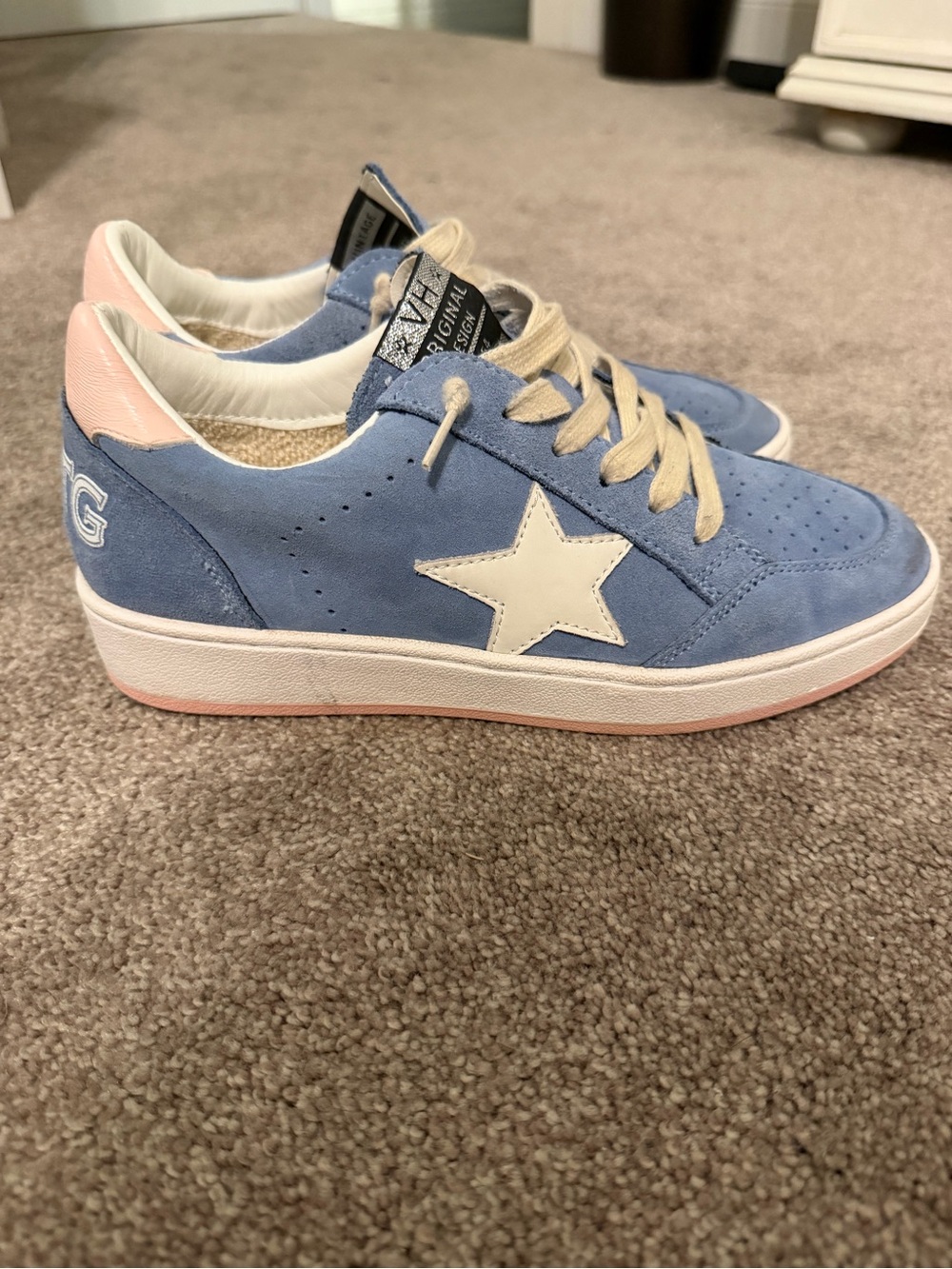 Vintage Havana Blue Suede Star Sneakers with Pink Heel